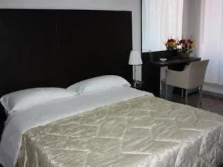 El Dorado Colosseum 4* Róma