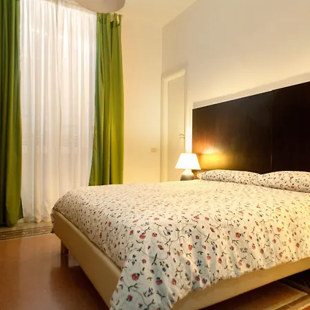 Bed & Breakfast El Dorado Colosseum Řím