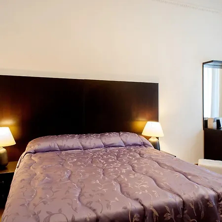 Bed & Breakfast El Dorado Colosseum Řím